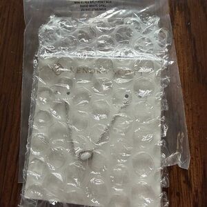 Kendra Scott Silver and White Opal Necklace brand new